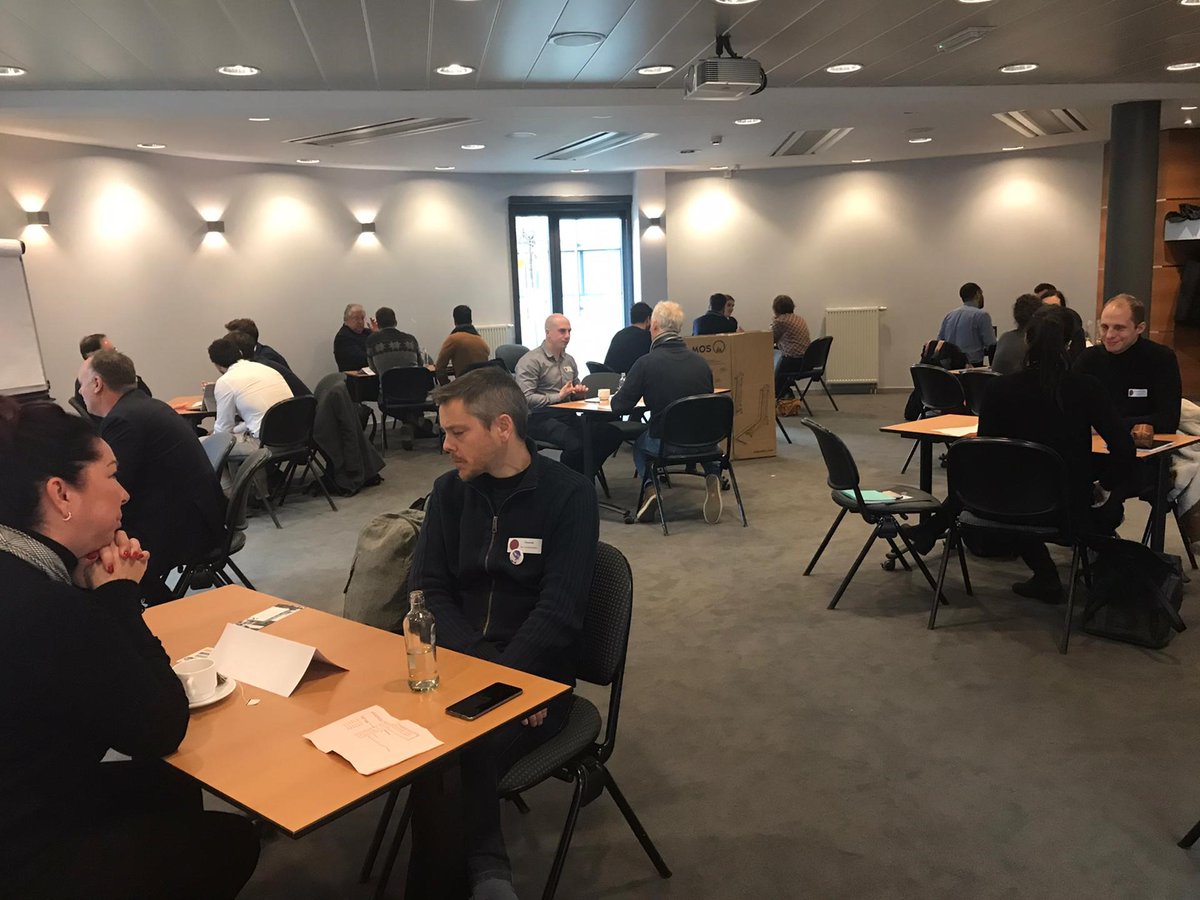 Accueil de la mission du <a href="/cciquebec/">CCIQ</a> à #Namur et échanges #B2B entre les entreprises québécoises et wallonnes, en partenariat avec @BepNamur. Merci à Mme Gourgue, Dir. du département développement économique ainsi qu'à M. Mathen, Gouverneur de la #ProvindedeNamur.