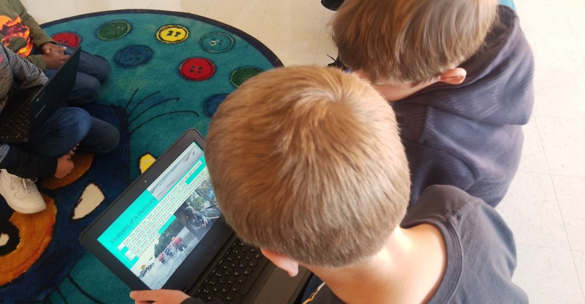 Dee_justteach's tweet photo. 5th Grade sharing their Extreme Weather presentations with 2nd Grade! @GCES_GoneGlobal @BearTeacher_2 #ccsscience #collaboration https://t.co/3STyrfk7Rc