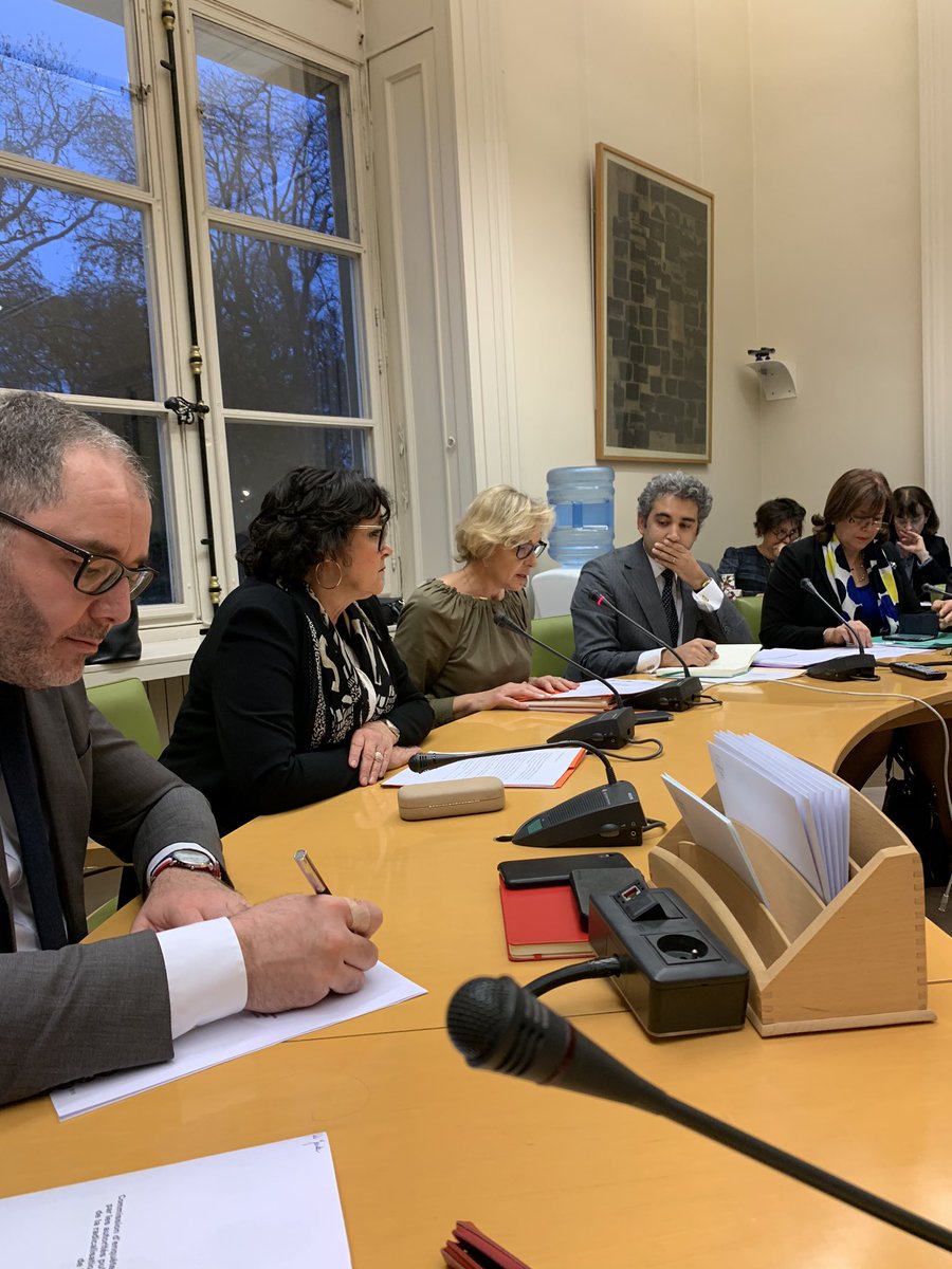 Mise en place de la commission d’enquête sur la #radicalisation <a href="/n_delattre/">Nathalie Delattre</a> présidente , je suis élue vice-présidente au nom du groupe <a href="/UC_Senat/">Sénateurs Centristes</a> avec <a href="/RachidTemal/">Rachid Temal</a> <a href="/Dominiq_Estrosi/">Dominique Estrosi-Sassone</a> <a href="/C_Troendle/">Catherine Troendlé</a> <a href="/ElianeAssassi/">Assassi</a>