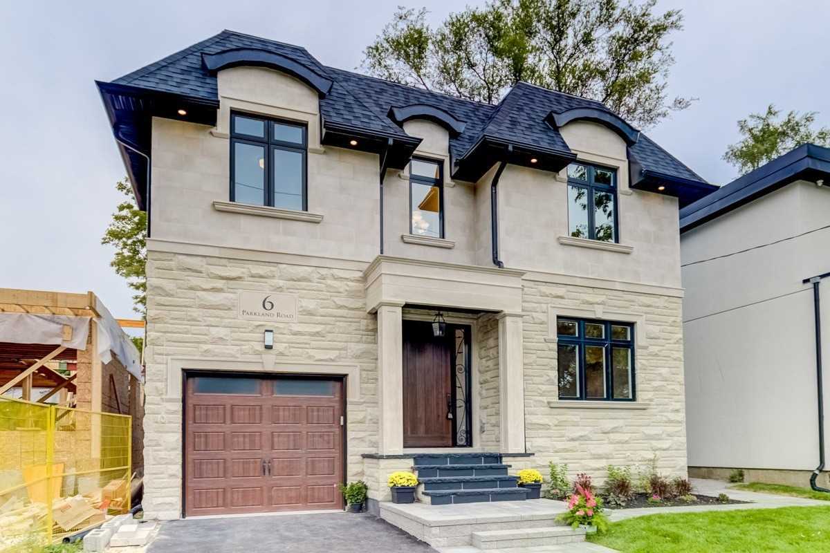GTAhomes's tweet photo. Amazingly beautiful home! This elegant, newly finished, and executive residence boasts fine craftsmanship and meticulous attention to detail. All of which is situated on a premium deep, over-sized lot. This grand, hunt club gem with .. https://t.co/WxCOgtpNVO https://t.co/I9QEXVO0w4
