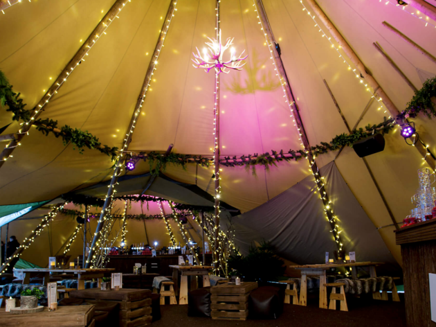 Out giant igloo dome opens its doors next week in the heart of London, partnering with <a href="/onecityldn/">One City LDN</a>. Make it a wonderful Wednesday with opening screening of It's a Wonderful Life. Check out 14 festive nights of cinema at: whereisthenomad.com #PopUpLondon