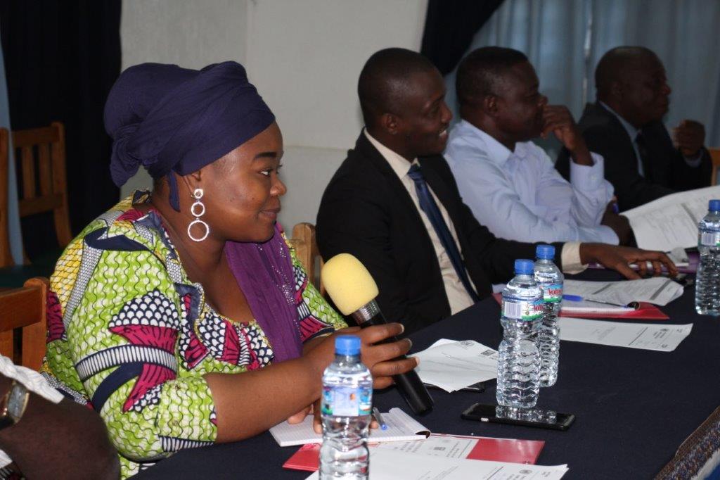 PnudTogo's tweet photo. #Togo: Election 2020. Le @UNPeacebuilding Fund, contribue à renforcer les capacités de plusieurs acteurs nationaux en techniques de monitoring des droits de l’homme en période électorale. Début atelier de 04 jours à #Kpalimé en collaboration avec le @MDHRIR_Togo. @MAFrancheUN https://t.co/HqxSmHaz6y