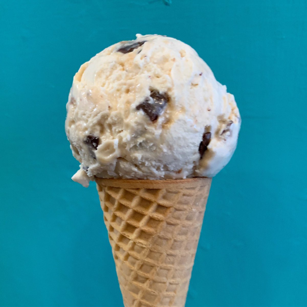 Ice cream makes everything better! Especially a scoop of English Toffee. #butterandcream #MeetMeAtTheRedBench #icecream #madewithlove #handcrafted #decatur #atlanta
