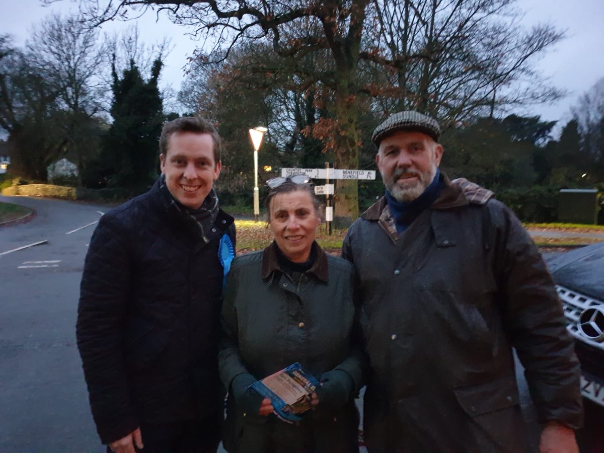 VotePursglove's tweet photo. I think it is fair to say we got very ๐ง โ yesterday in #Clopton, #Brigstock, #Irthlingborough and #PriorsHall in #Corby, but we were not deterred and had lots of great conversations on the doorstep! Thanks to all those who took the time to chat! https://t.co/RKxUp20uye