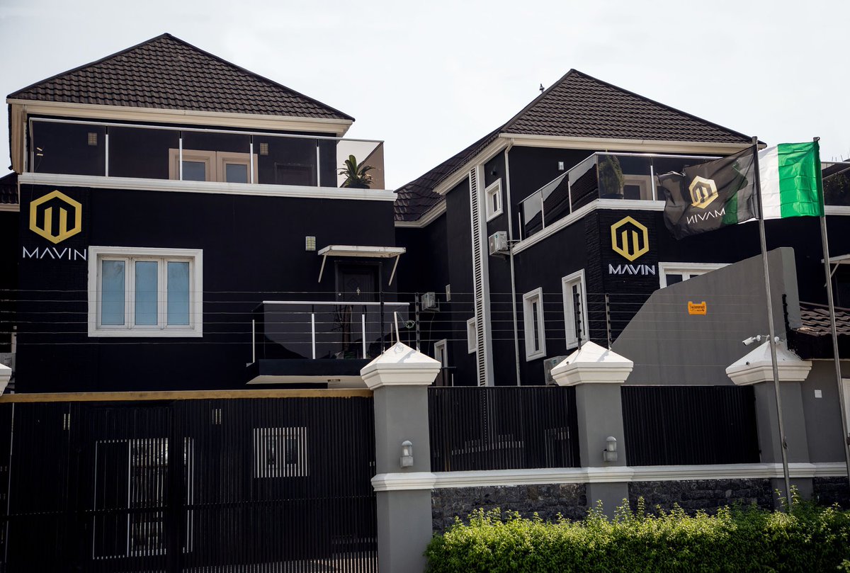 DONJAZZY's tweet image. Mavin Creative Studios.