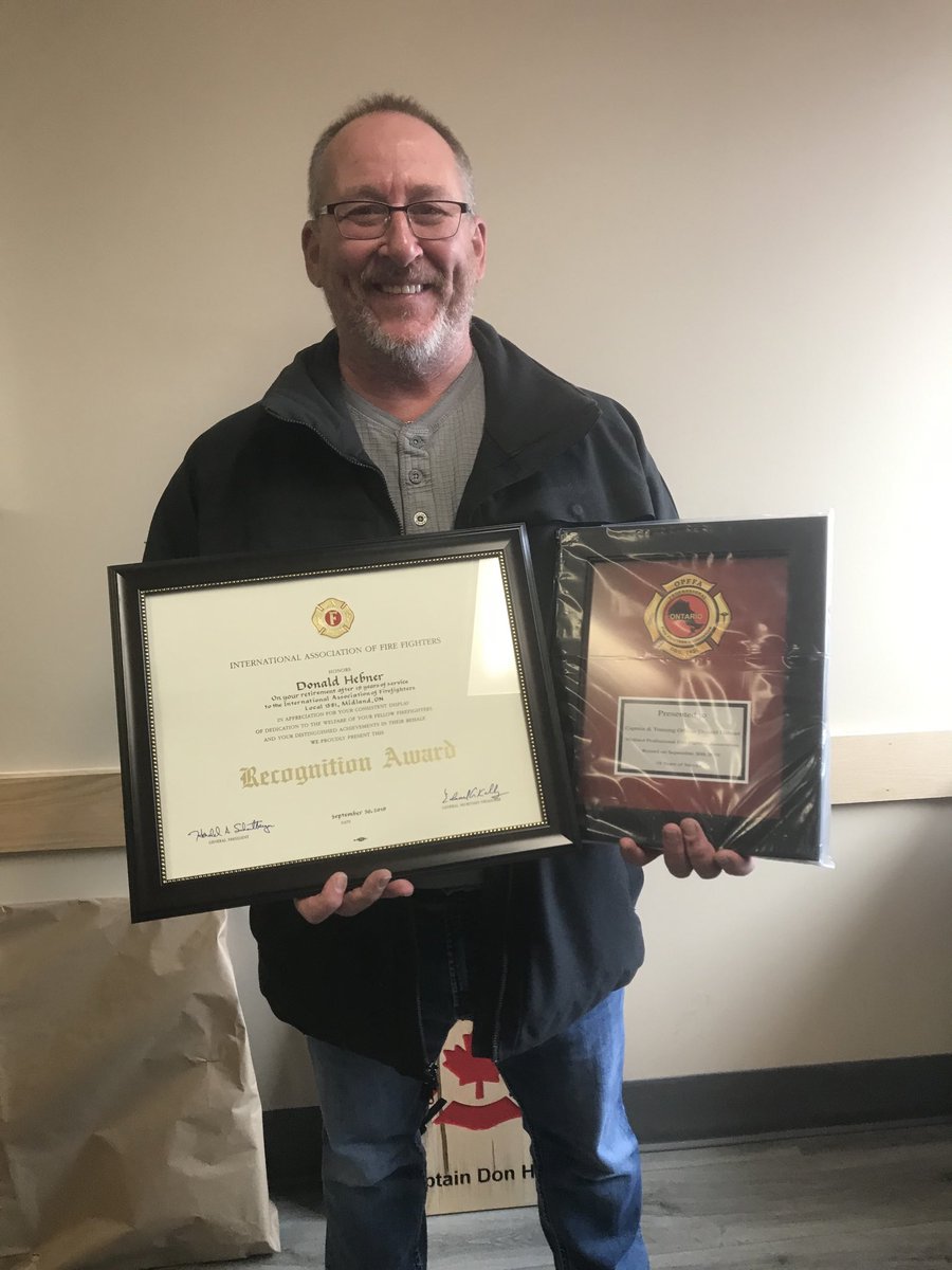 ChiefRyanMFDPFD's tweet photo. Training Officer Hebner was presented with his retirement gifts at the firehall yesterday, enjoy your retirement Don. https://t.co/usiPFXORta