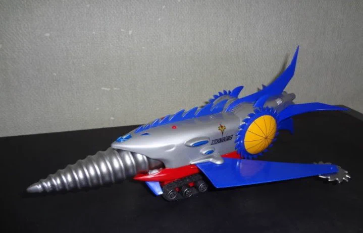 @spacePearlEater トミーのプラモデル改造品 