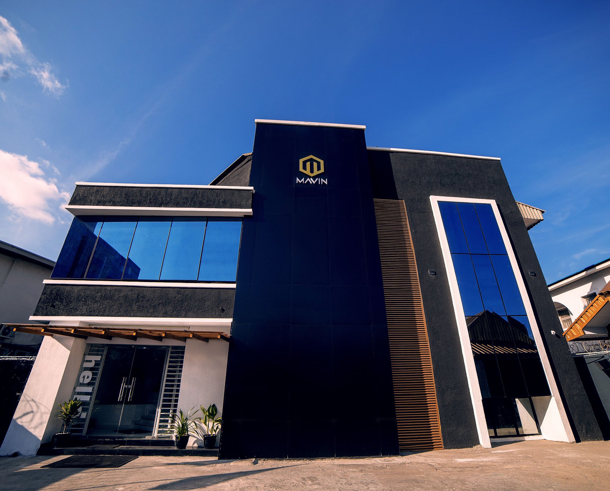 This Mavin building in Lagos Nigeria is classy 
Happy birthday also to Don jazzy. The don baba J 
