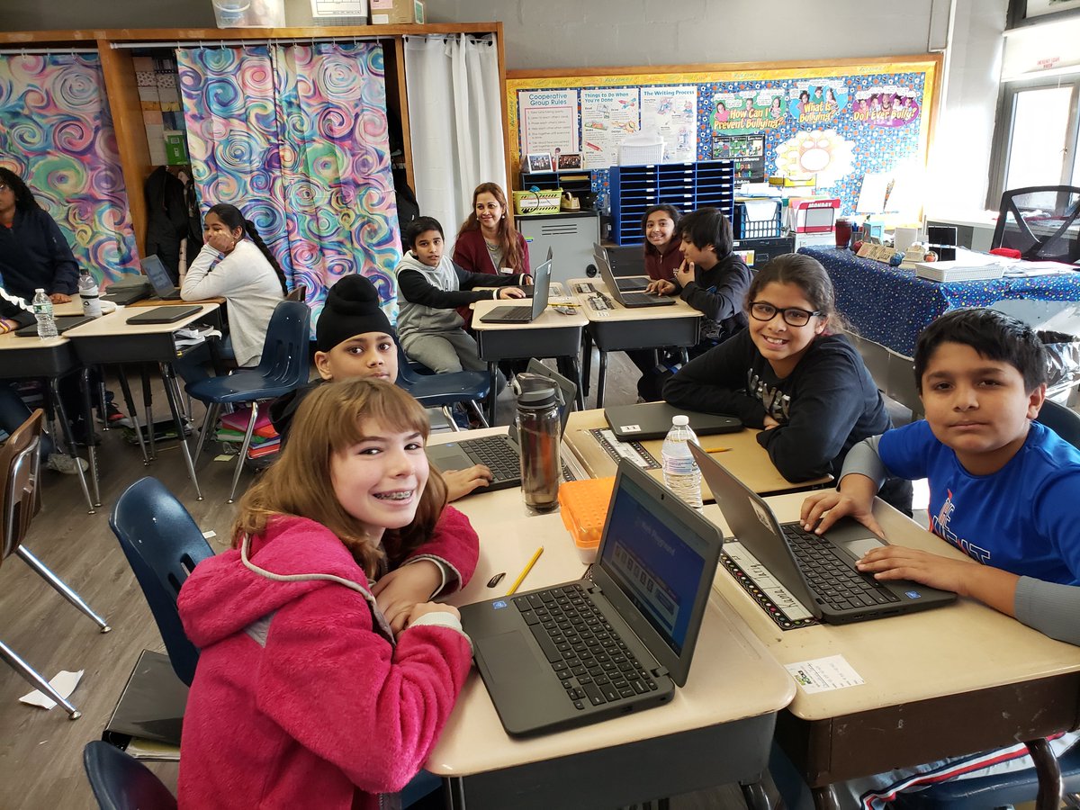 WheelerAvenue's tweet photo. #AmericanEdWeek in full swing https://t.co/fyGCFOEJ6Q