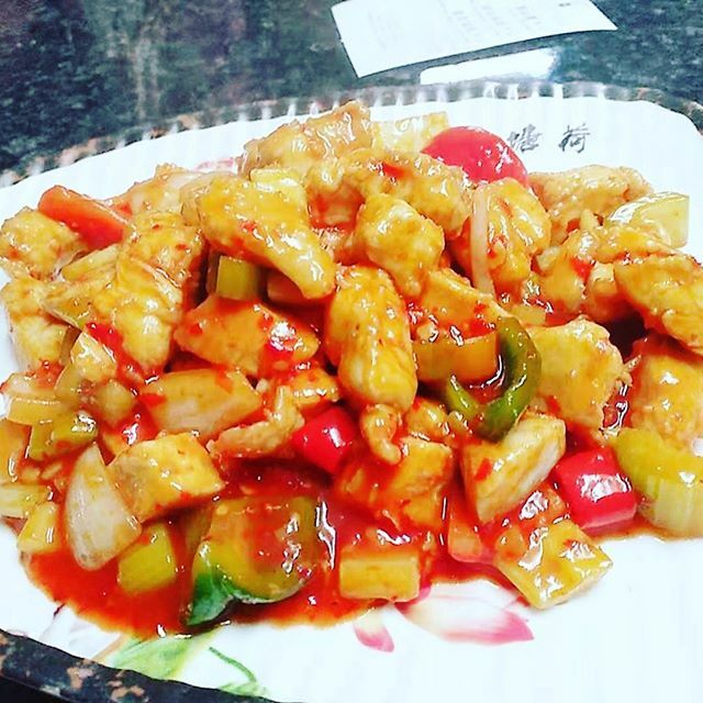 KungfuReading's tweet image. Menu item #67: Kung Pao Chicken / 宫保鸡丁
#dishoftheday #chinesefood #kungfukitchen #rdguk #kungfureading ift.tt/37Iqe2i