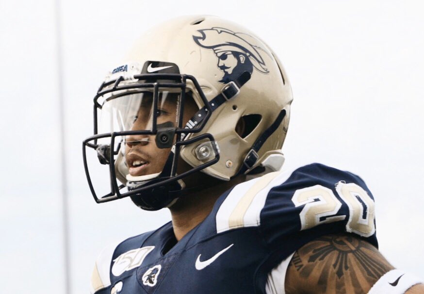 HelloAprilCruz's tweet image. Proud of you is an understatement....blessed beyond words. 🙏🏻❤️ We love you @ecruzz20 !!