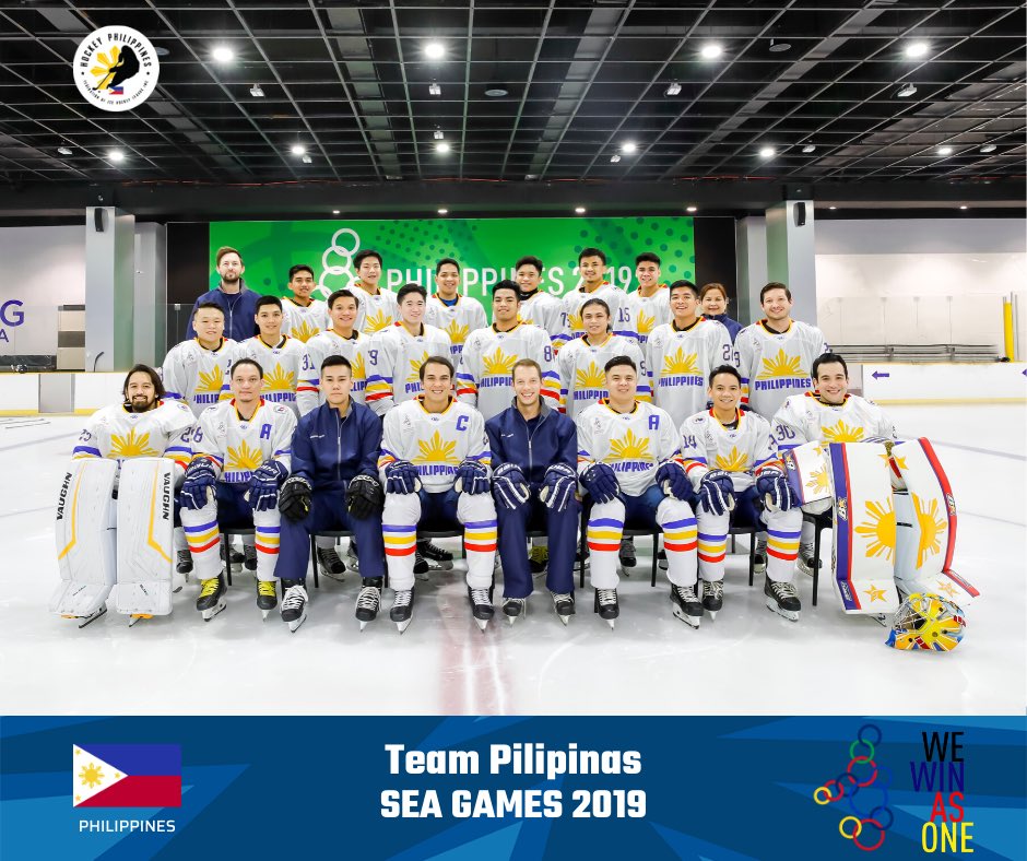 PilipinasHockey's tweet photo. We're bringing the fire to the ice at #seagames2019, dahil kami ang #LiyabSaLamig. Support your Team Pilipinas! #wewinasone 🔥❄️🇵🇭 https://t.co/tI5jf7F7Gy