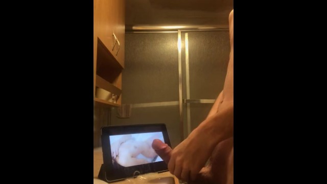 For all my fans, new content up on PornhubModels: https://t.co/vSrC0Foayl https://t.co/8RS3yImwRi