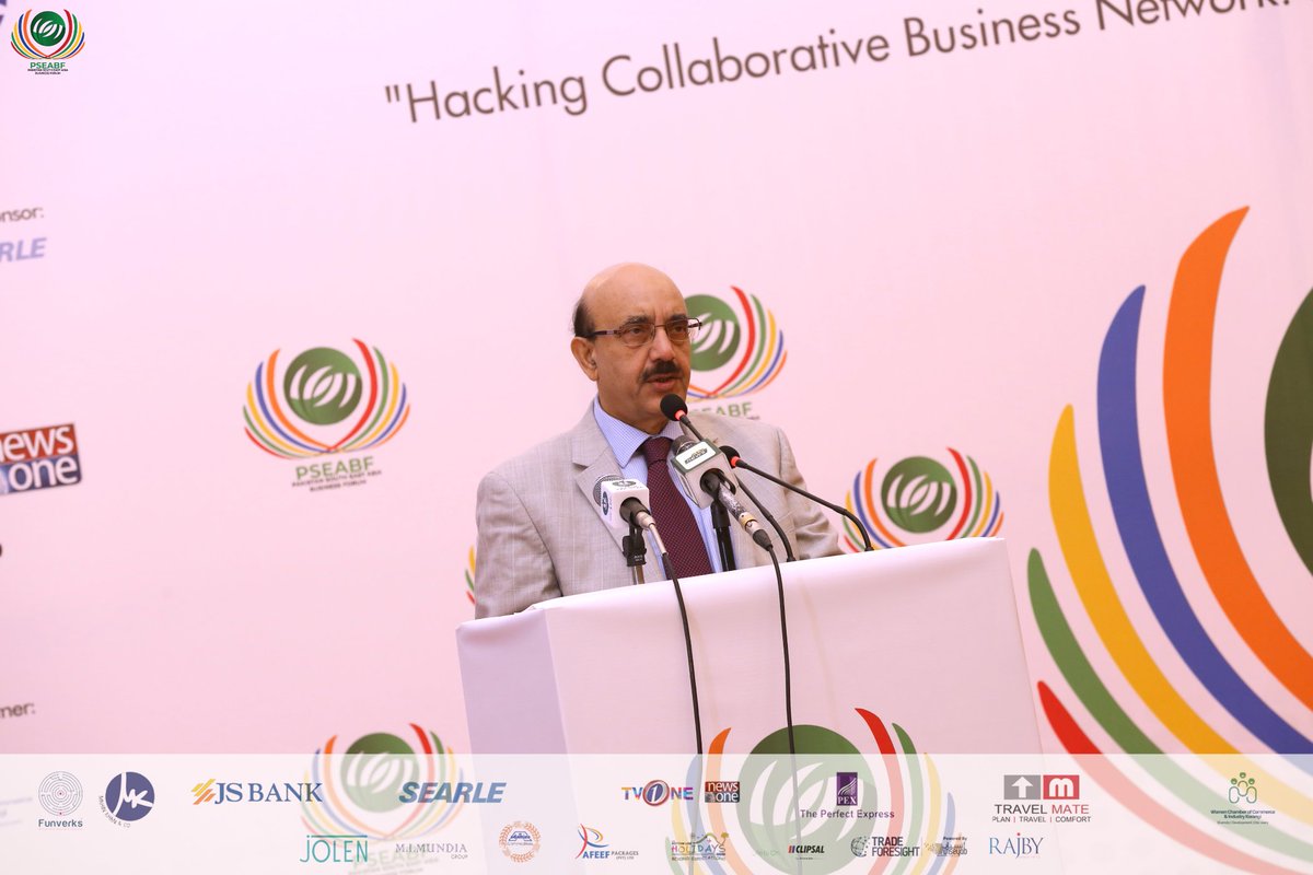 PSEABF's tweet photo. We would like to extend sincere appreciation to the honorable President Azad Jammu and Kashmir, Sardar Masood Khan for gracing us with his presence at Pakistan South East Asia Business Forum, International Business Conference 2019. #PSEABF2019 #IBC2019 #PresidentAJK https://t.co/JAIAaCx3uw
