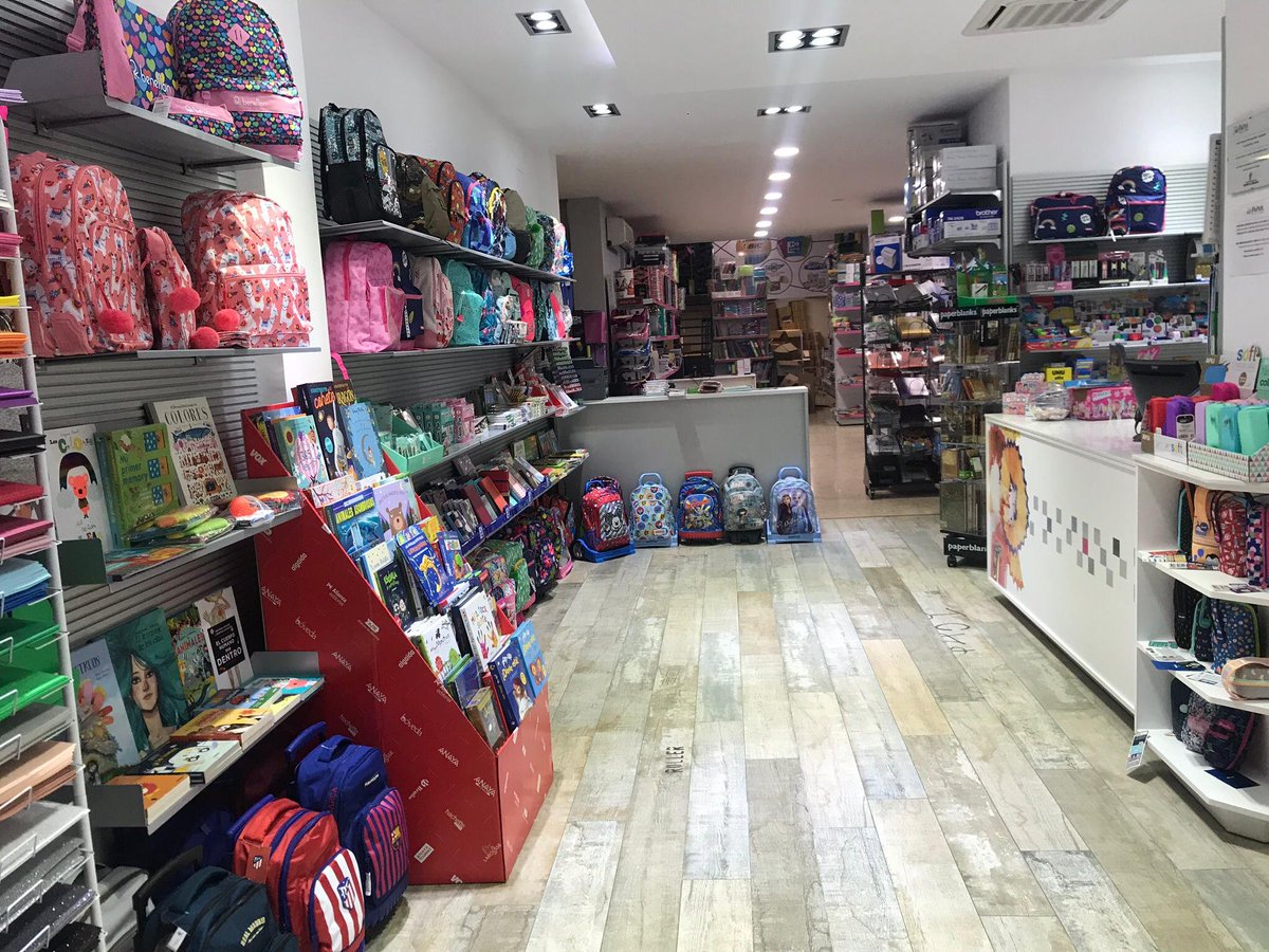 _My_Paper_'s tweet photo. LIQUIDACIÓN DE TEMPORADA‼️
Descuentos entre el 30% y 50%
🎒Mochilas - Carteras Extraescolares
💼Portatodos - Neceseres - Portaflautas
👜Sacos - Bolsitos - Carpetas Anillas
Aprovecha la oportunidad!!
⏳Hasta el 31-12-2019 https://t.co/NWskmDrdPV