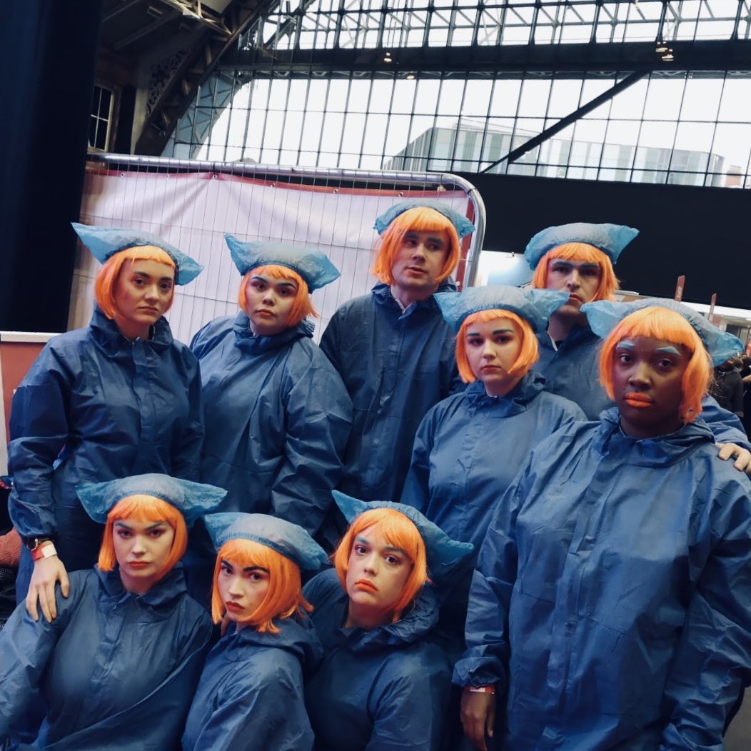 TaP_Arden's tweet photo. Our third years are about to go on the central stage at @mcr_central for the #UCAS #createmanchester event, revisiting their collaboration with @figsinwigs. #BlahBlahBlah is resurrected!
#TaPLive https://t.co/uW1ryTK5W2