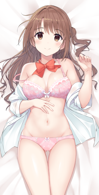 卯月抱き枕途中 