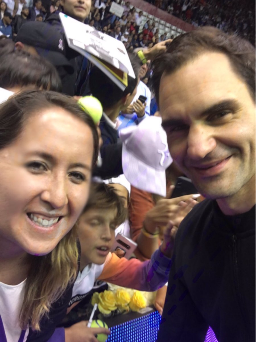 Thanks for helping with the selfie @rogerfederer ❤️ you are the best! #mydreamcometrue