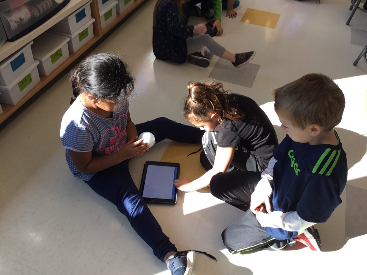 Cropperl03's tweet photo. The many sitting positions of #coding! However you are comfortable! @ManheimCentral @BaronElementary @Sphero @PADeptofEd @SpheroEdu #proudtobeabaron #owntheyear #steminpa https://t.co/a91hTY6jYU