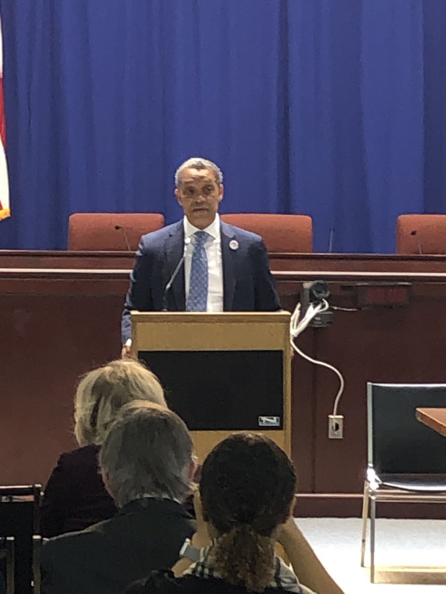 DC_Appleseed's tweet photo. Attorney General Karl Racine addresses the crowd. #dcvotingrights #fullrepresentation #taxationwithoutrepresentation #dem4dc #fulldcvote #statehood @kojoshow @eleanornorton @mayorbowser @AGKarlRacine @ChmnMendelson https://t.co/a8roUVJcCk