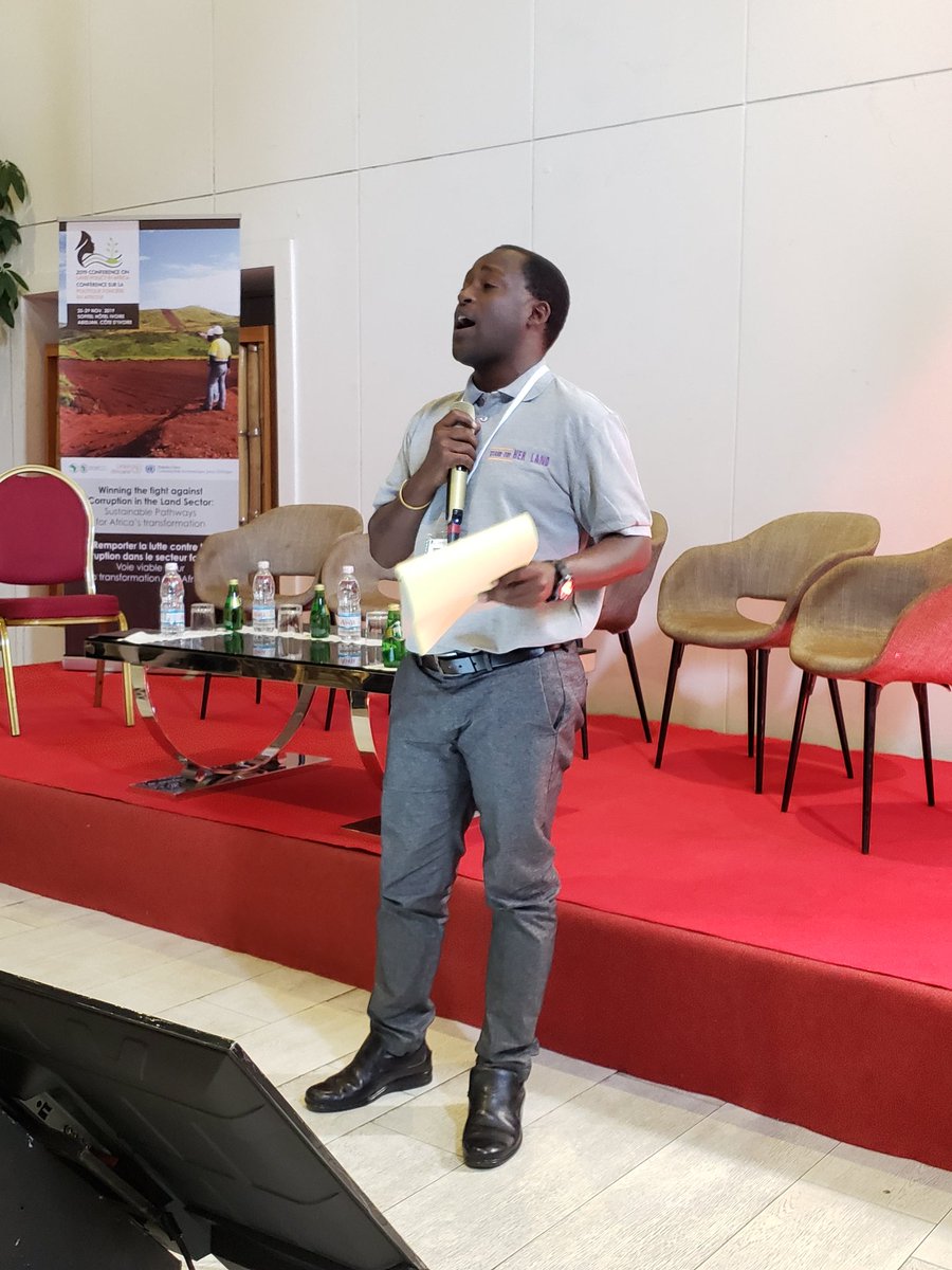 VStanley17's tweet photo. Godfrey Massay talks about womens land rights and  #Stand4herland campaign at #CLPA2019 https://t.co/1pVwlzr4cY