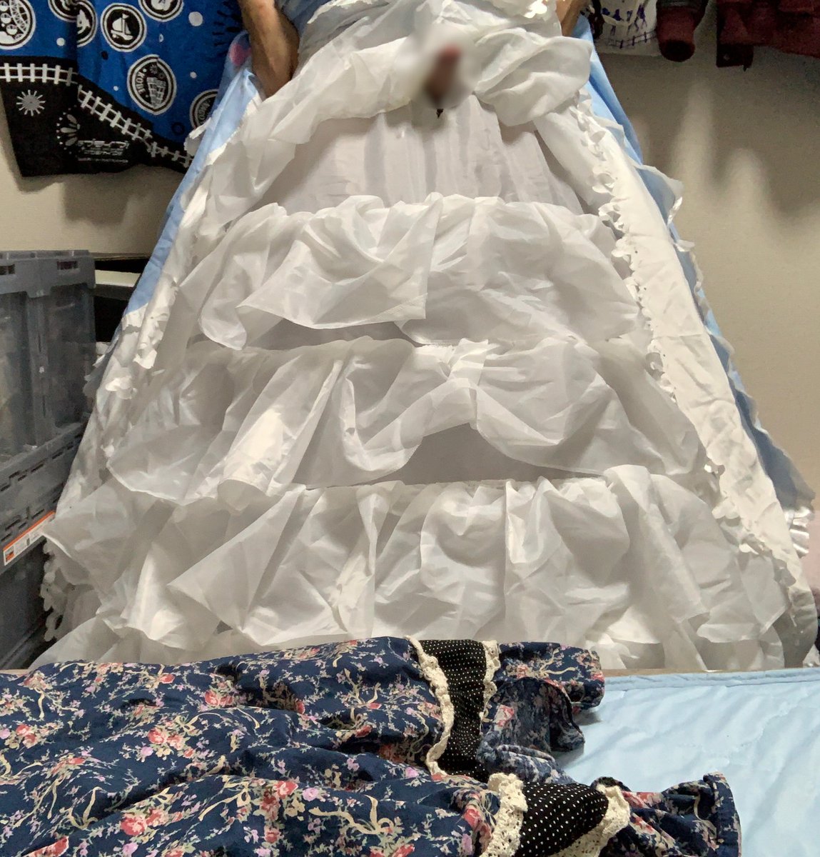 ballgown4545's tweet photo. 新しいドレスが欲しい… https://t.co/A2iSXH93Uk