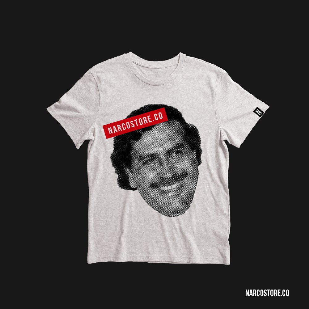 narcostoreco's tweet photo. The official T-shirt of the greatest colombian capo: white, classic cut, 100% cotton &amp; 100% perfect. // La camiseta oficial del gran capo colombiano: Blanca, corte clásico, 100%algodón y perfecta #NarcoStore https://t.co/WwBRtVZbwT