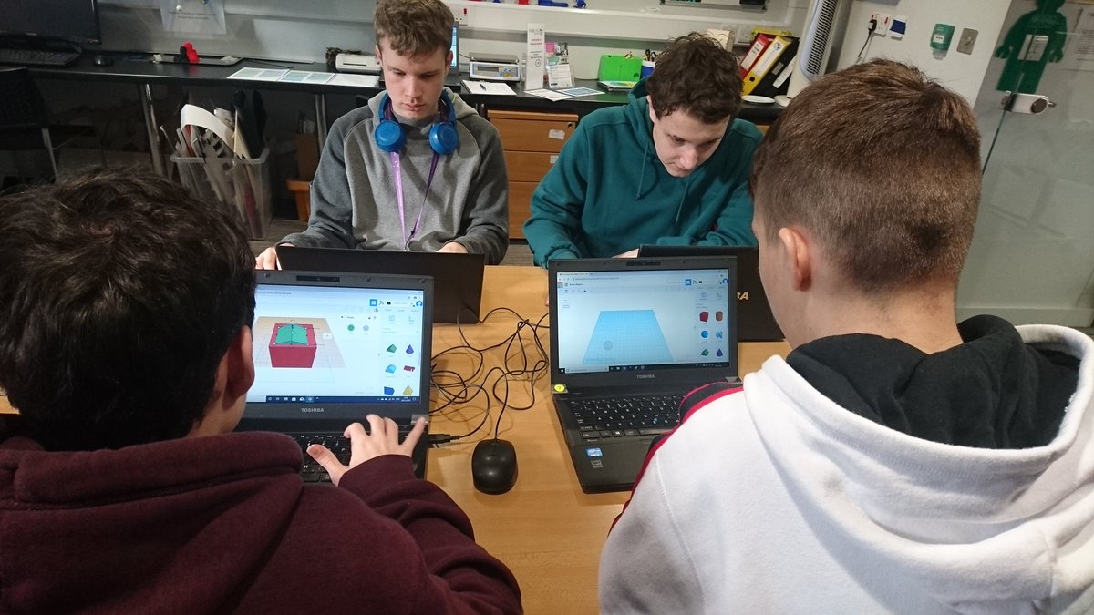 JoshWrightTech's tweet photo. 3d printing for our Computer Science Students..with @FabLabDevon.. What will they make? #hcccomputing https://t.co/MuQbViEpOv
