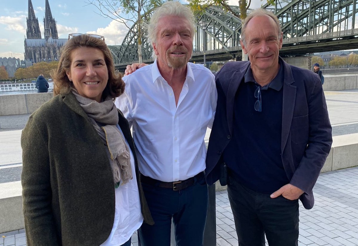 Richard Branson tweet media