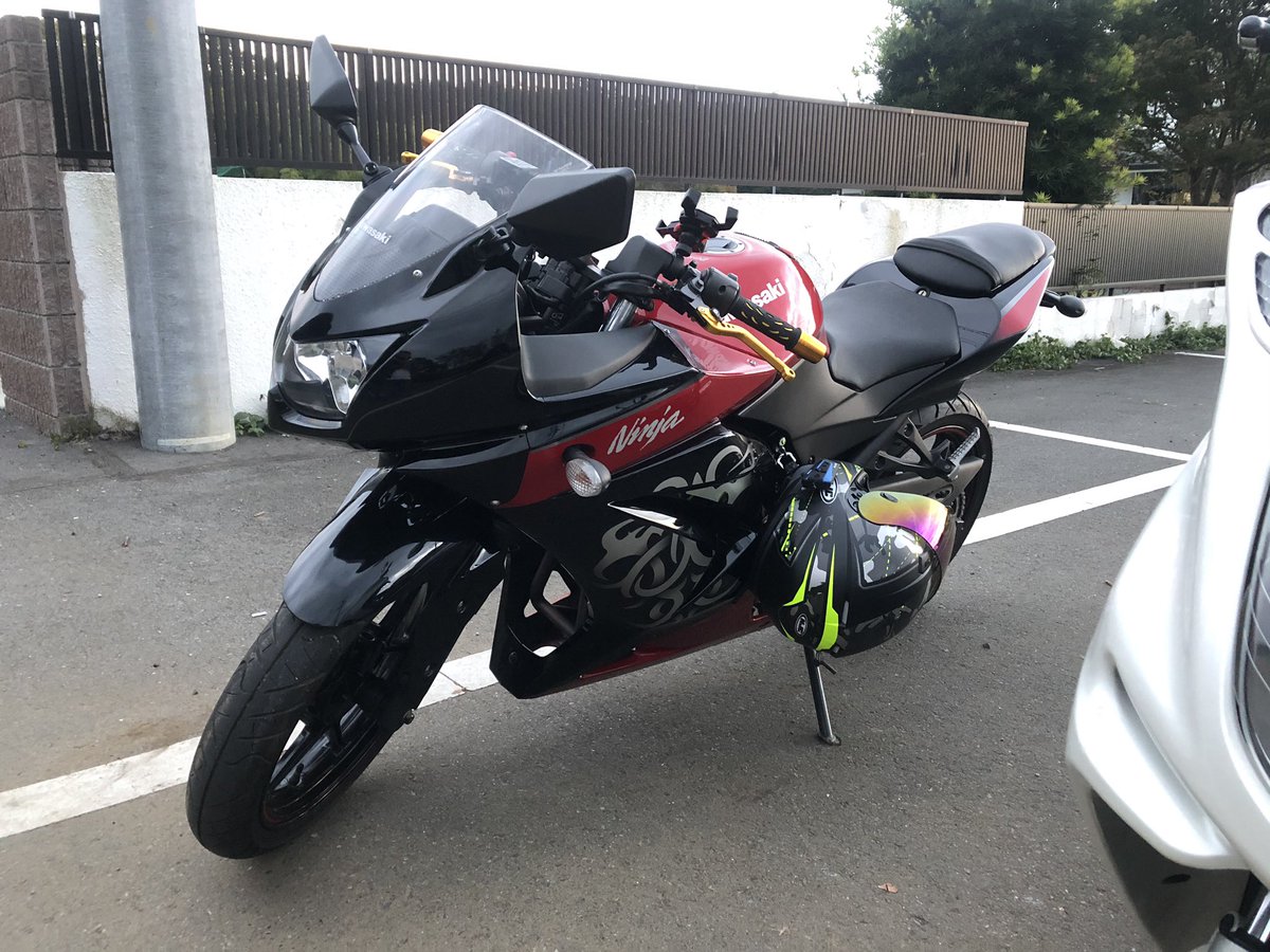 yahooo0725's tweet photo. だいぶ前だけどとりあえず、カスタムは終わり申した。🏍 https://t.co/50PpuOOJvn