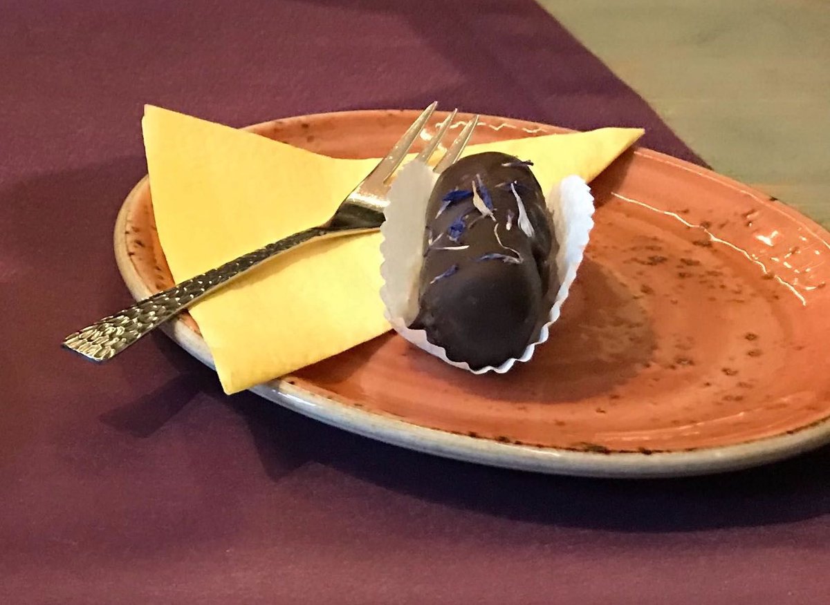 It’s #CakeDay, which means we are having a special treat with our team. 😋 

#FXPS #Services #gamedev #Chocolate #Ymmy