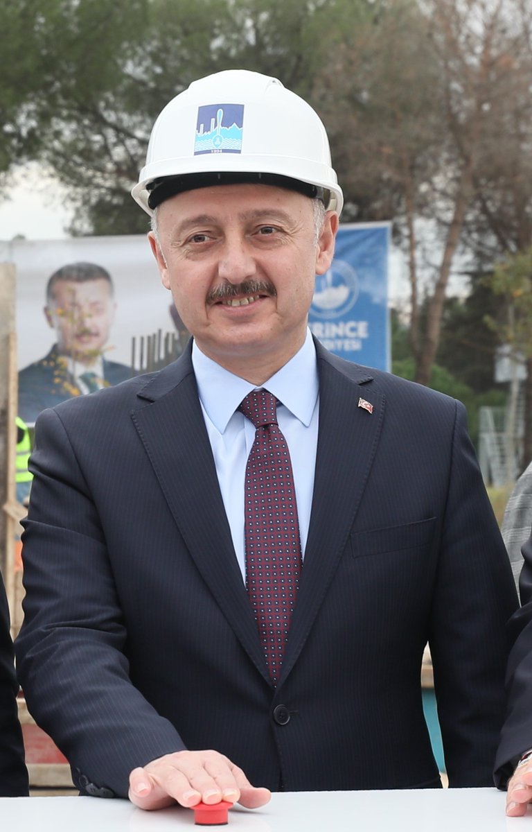 Tahir Büyükakın