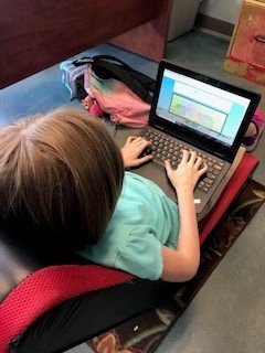MichelleA_SPARK's tweet image. Ms. Blackwell&apos;s students @StormGroveFever work on @learningdotcom Adaptive Keyboarding for our Fall Keyboarding Contest. Who is going to win???#SPARK_IT #TechInSDIRC @IT_SDIRC @IRCSchools