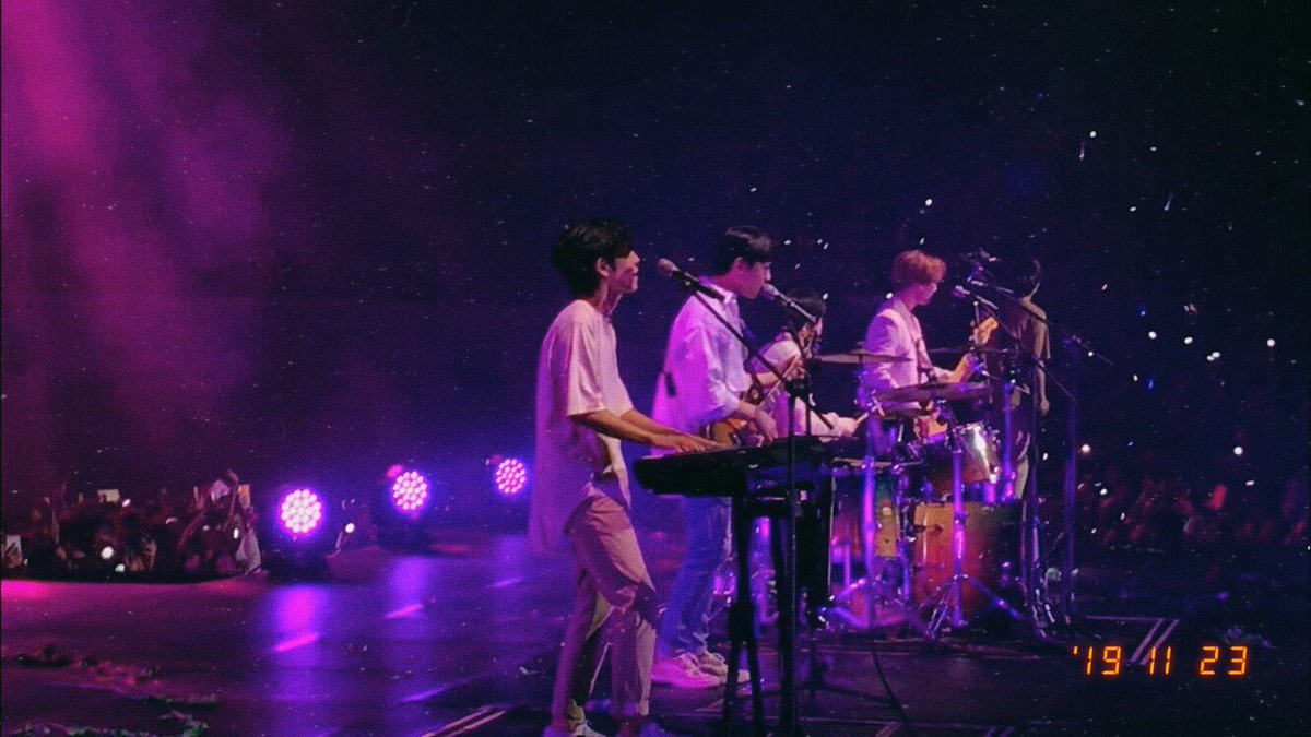 2daysix's tweet photo. 191123 DAY6 WORLD TOUR ‘GRAVITY’ in Manila 

#DAY6GRAVITYinMNL a film inspired archive 

#DAY6 
#The_Book_of_Us  
#Gravity 
#filmisnotdead https://t.co/l7mnA6Qkvl