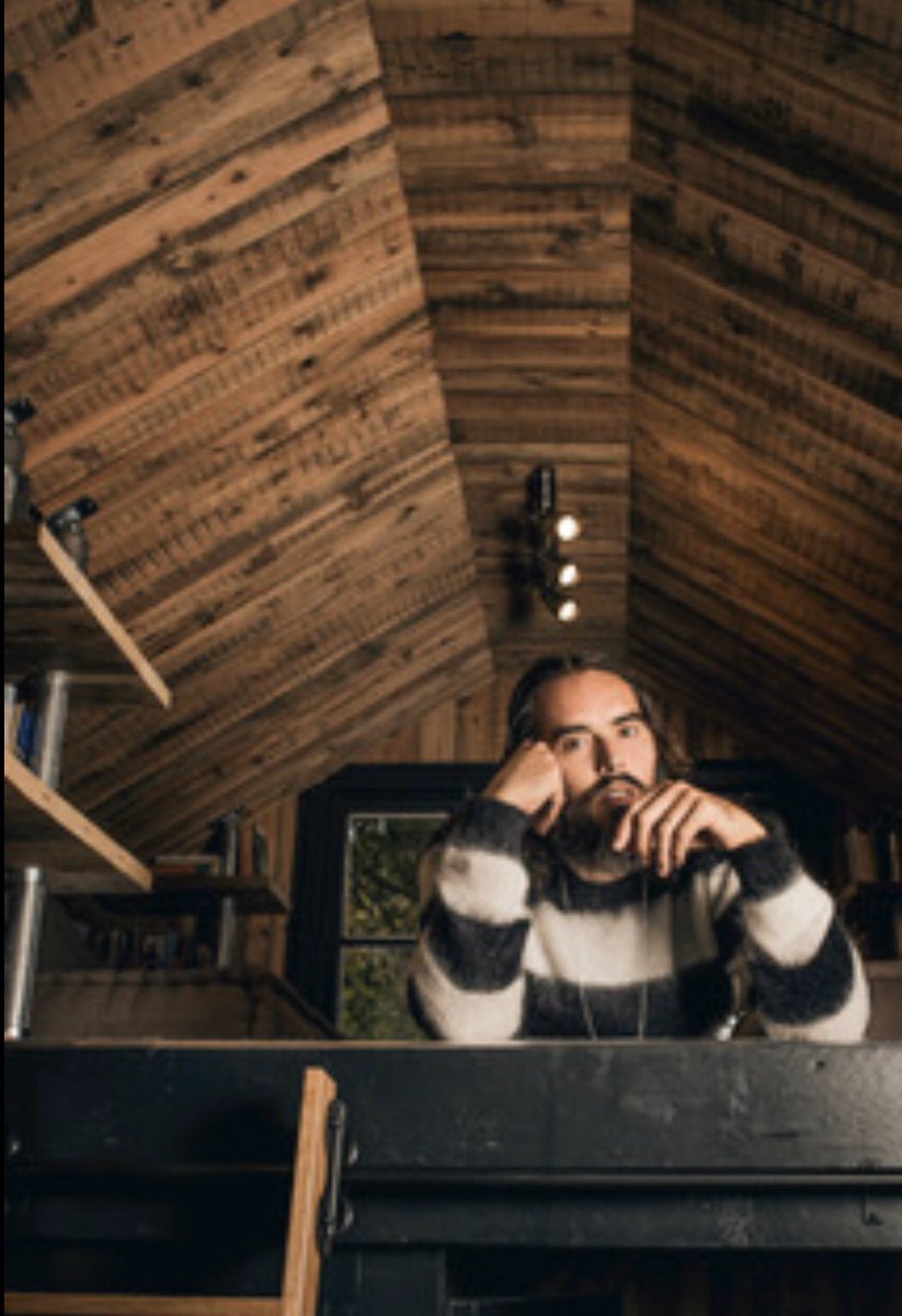 Russell Brand <a href="/rustyrockets/">Russell Brand</a> is one of the most recognised and best-loved comedy performers in the world.
Come and listen as he shares his journey of recovery with us at our Fire and Ice Charity Ball. sponsors <a href="/WarwickBSchool/">WBS</a> 14th December @milleniumpoint
ticketline.co.uk/fire-and-ice-b…