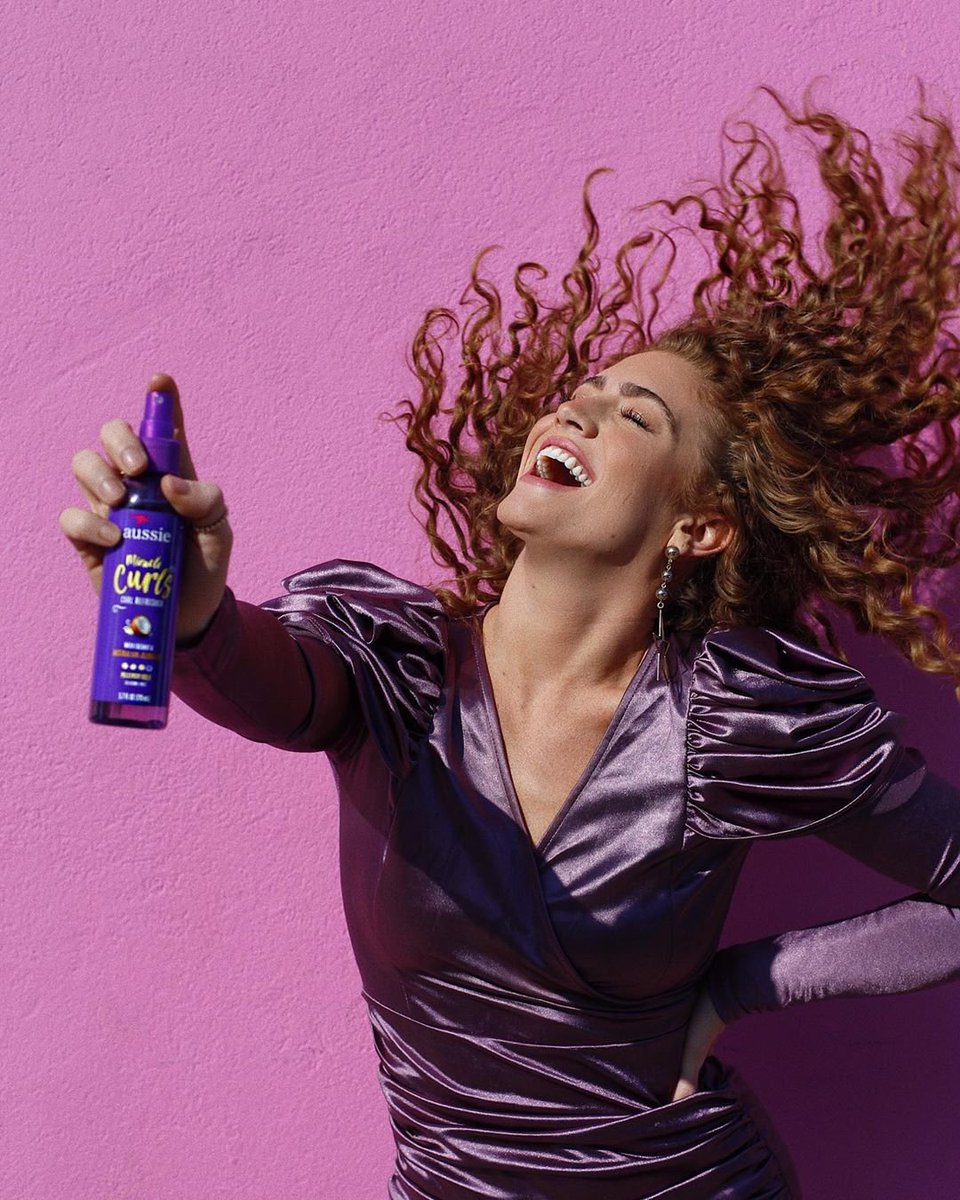 AussieHair's tweet image. Calling all our girls, it’s time to bring 👏 your 👏 curls 👏 to our #CurlMagic challenge on TikTok!  Show us how you transform your curls from blah to BAM to the tune of @madisonmwatkins new song “Curls”, with your fave Aussie Miracle Curls product!💥 Running on TikTok now 💜