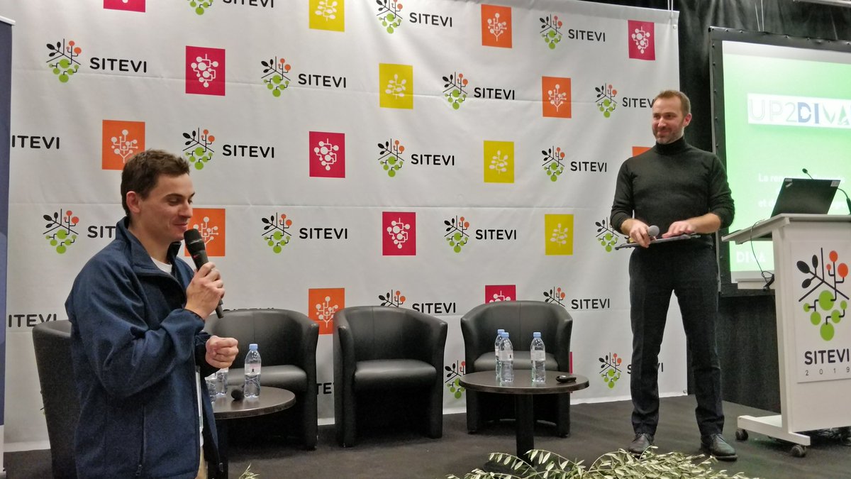 farmleap's tweet photo. Le président du @Co_Farming présente le faire ensemble en agriculture au lancement de l'appel à projet #Up2Diva ! https://t.co/Nu3TeoHTw1
