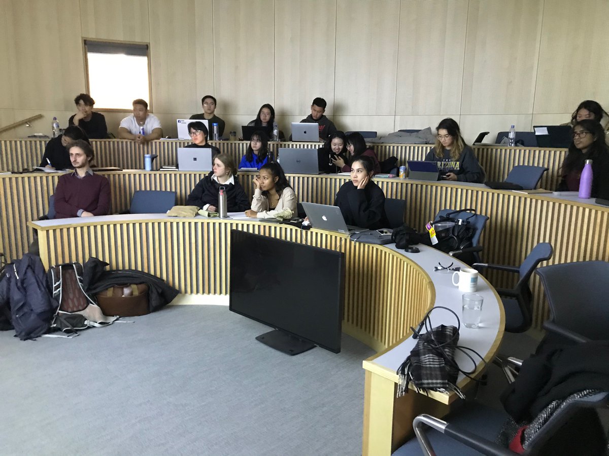yasemin_didem's tweet photo. Talk by @burohappold’s Al Fisher for the UCL #EAD Engineering and Architectural Design students on #ComputationalDesign, #superintelligence, #BHoM, globally populated coding. #Structuralmodelling has never been so inspiring! @CEGE_UCL @BartlettArchUCL https://t.co/ientCJVtH4