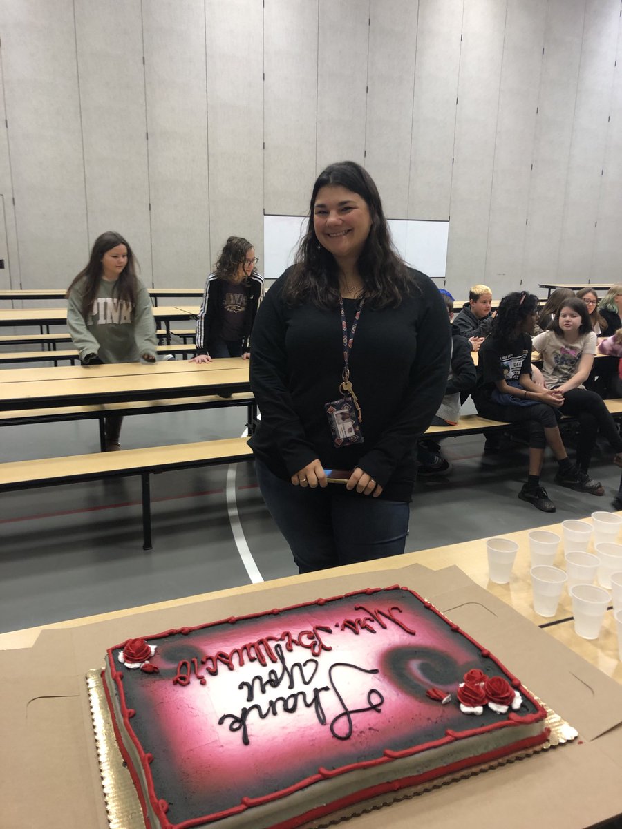 Thank you Mrs. Belluscio for all your work with our 6th grade students. We appreciate all you have done.