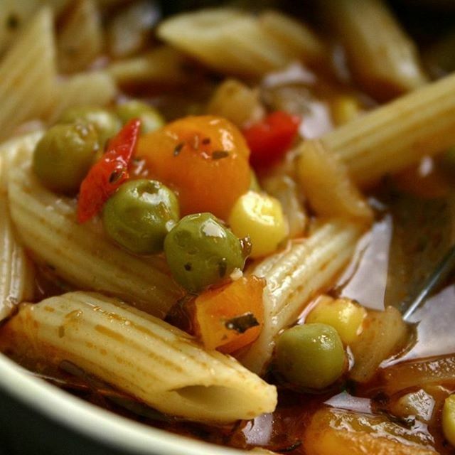 upnorthparent's tweet photo. Tis the season for.... sicknesses. ⠀
.⠀
How can you keep yourself as healthy as possible and ward off the winter bugs that threaten to take you down?⠀
.⠀
Super-foods! Check out the #linkinbio for some delicious super-foods that will supercharge your … https://t.co/CNnDZwXaSN https://t.co/B6i8HMSpw0