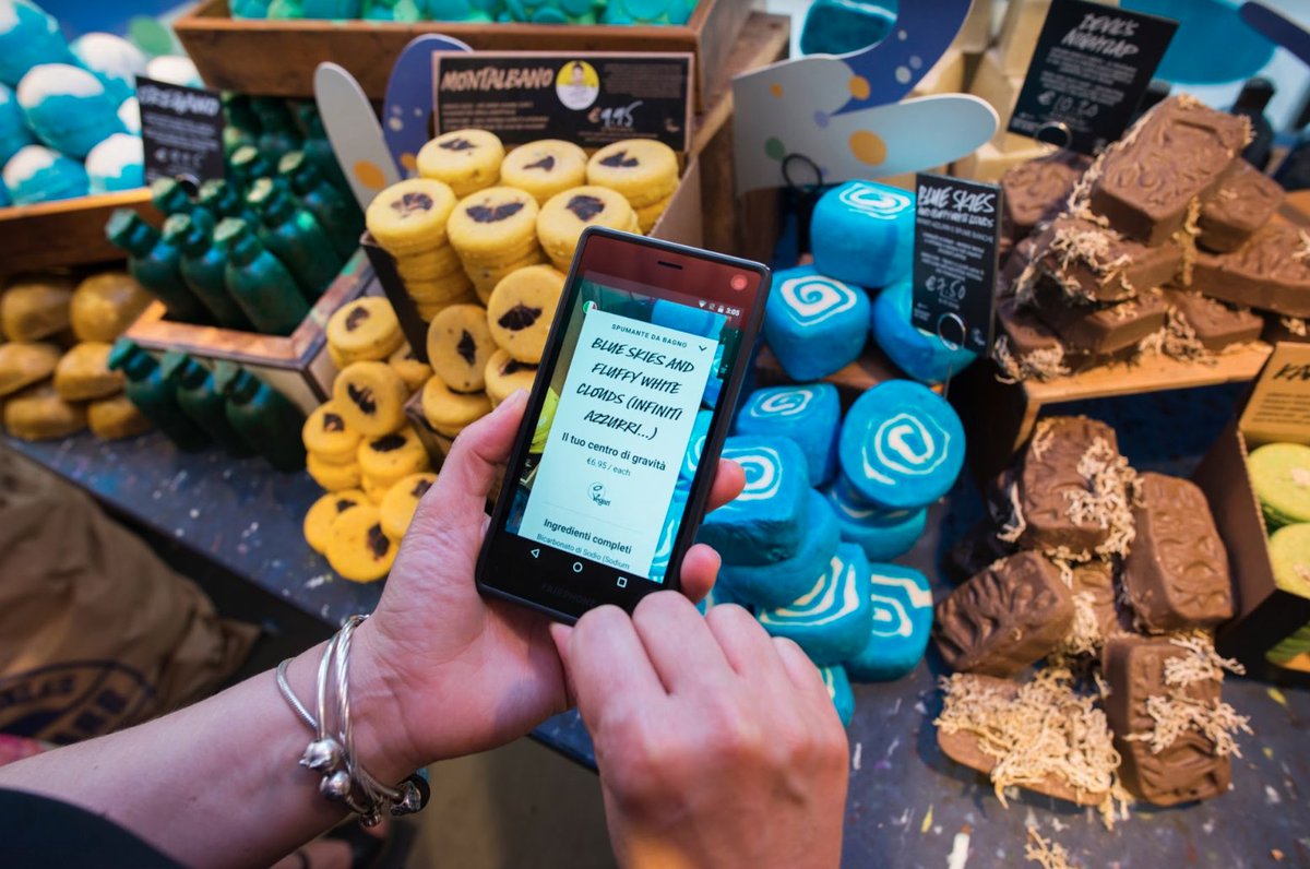 Markatlush's tweet image. Lush Lens (our app alternative to packaging) just reached 1 million scans since its launch in November 2018. No signage needed - just scan a product for all the information you need. It&apos;s now available in over 17 languages and 30 countries.  #TechForGood #LushCommunity
