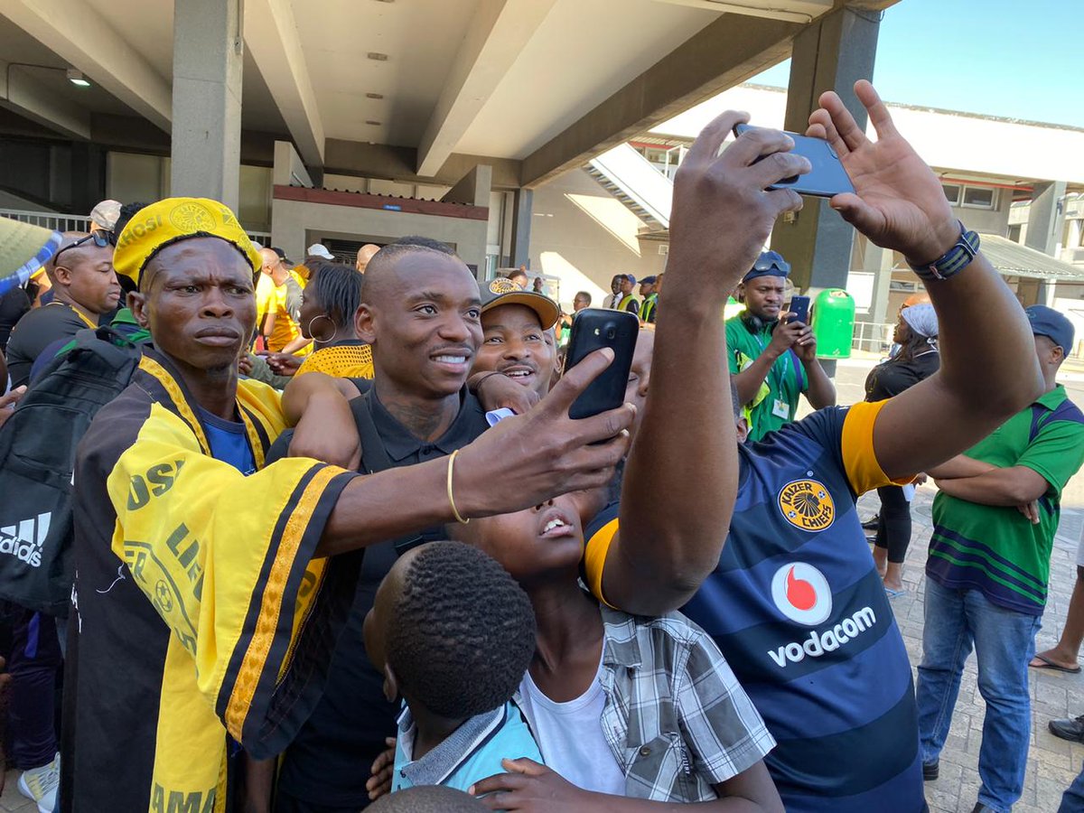 KaizerChiefs's tweet image. Siyabulela ✌🏽✌🏾 #Amakhosi4Life