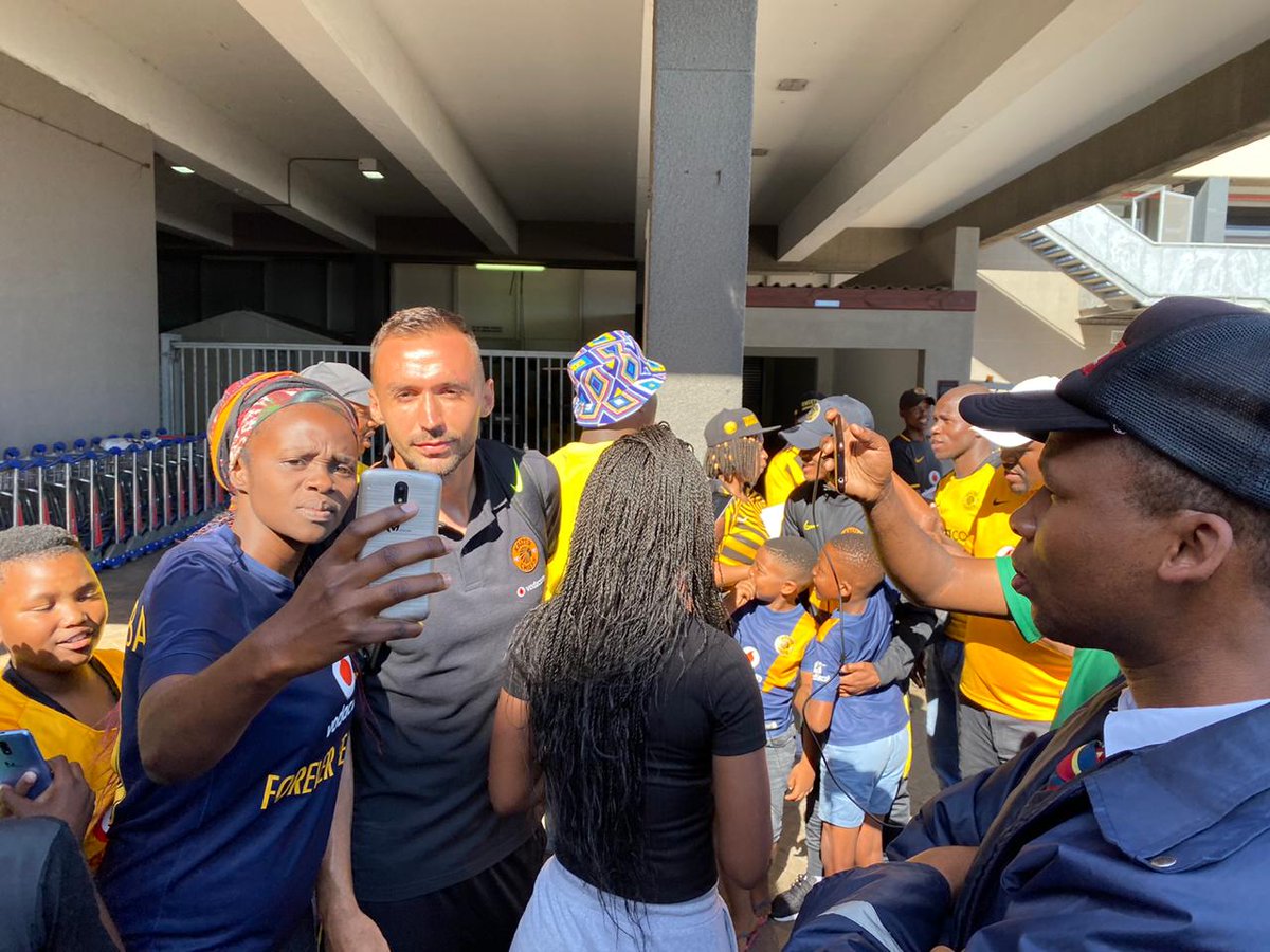 KaizerChiefs's tweet image. Siyabulela ✌🏽✌🏾 #Amakhosi4Life