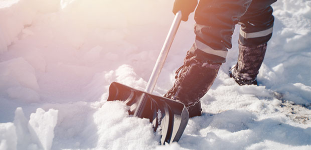 With winter comes a whole new set of risks people should be aware of on and off the job. OSHA has outlined a handful of winter hazards and tips on how to protect workers as the seasons change and winter approaches.

ohsonline.com/articles/2019/…