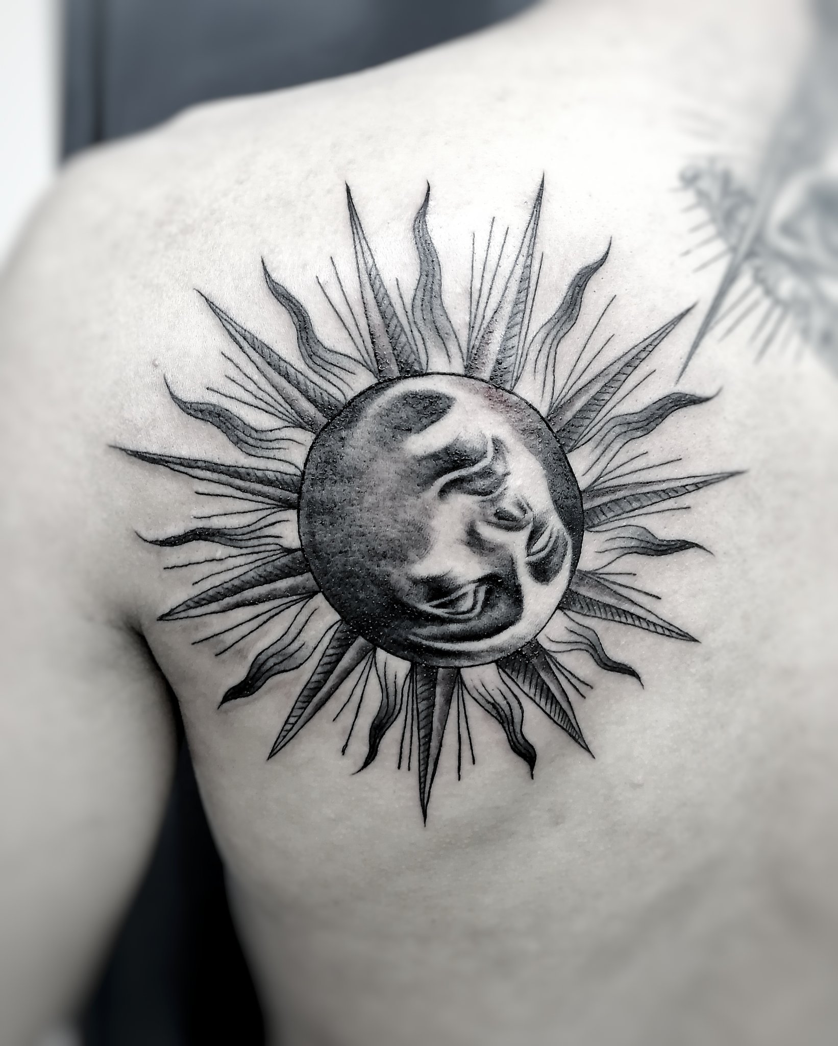 彫師 Fanatic Tattoo Ririka 逆さ太陽 Sun なんてミステリアスな太陽なの Sunny 太陽タトゥー 横浜女性彫師 リアルフェイス 石膏像 タトゥー リツイートお願いします リツイート早すぎる5人は自分のガチ勢だから願いを叶える お前にサンが 彫師 Fanatic Tattoo Ririka 逆さ太陽 Sun なんてミステリアスな太陽なの Sunny 太陽タトゥー 横浜女性彫師 リアルフェイス 石膏像 タトゥー リツイートお願いします リツイート早すぎる5人は自分のガチ勢だから願いを叶える お前にサンが