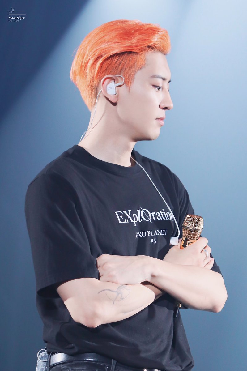 MoonNight_exo's tweet photo. 🎂Happy Birthday to CHANYEOL🎂

#HappyChanyeolDay #찬열아생일축하해
#EXO #엑소 #CHANYEOL #찬열 https://t.co/3xqFcGJva5