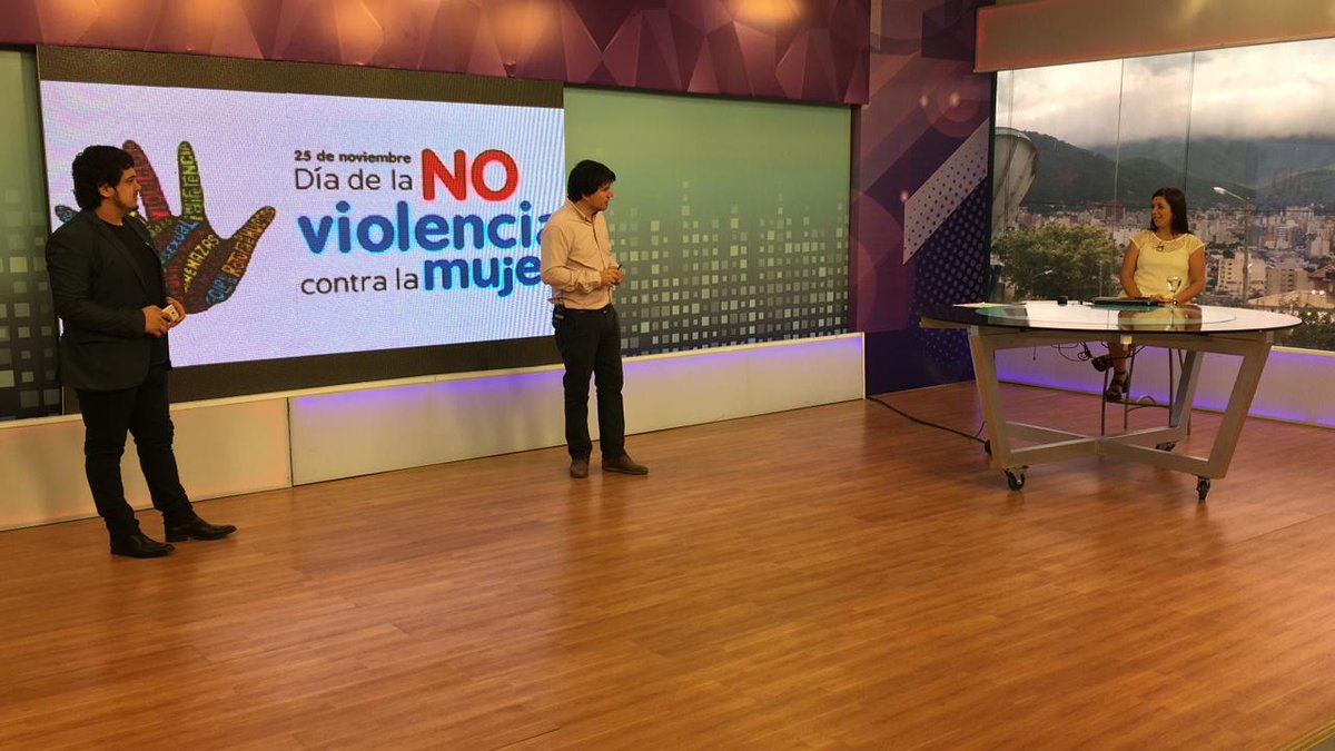 Pasó <a href="/PostiglioneLau/">M.Laura Postiglione</a> por <a href="/feedback1053/">Feedback</a> y charlamos sobre la lucha contra la violencia de género en Salta. Seguinos por <a href="/Canal4deSalta/">Canal 4 de Salta</a> hasta las 13:00 con toda la info.