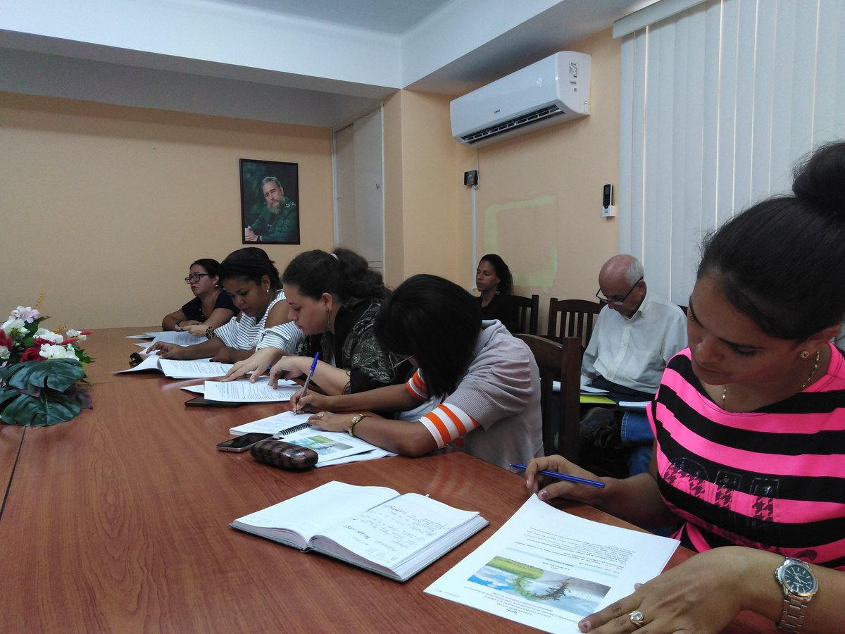 citmacuba's tweet photo. #Ahora: Se lleva a cabo en @citmacuba reunión con vista a la preparación de la III Escuela MOST en #Cuba y la II Escuela Científica Internacional de la @UNESCO. La misma se celebrará del 3 al 5 de diciembre en #LaHabana.
.
.
@CNCubaUNESCO @AMA_CUBA
@AmericaSantosVM 
@ElbaRosaPM https://t.co/UI6KWIp85d