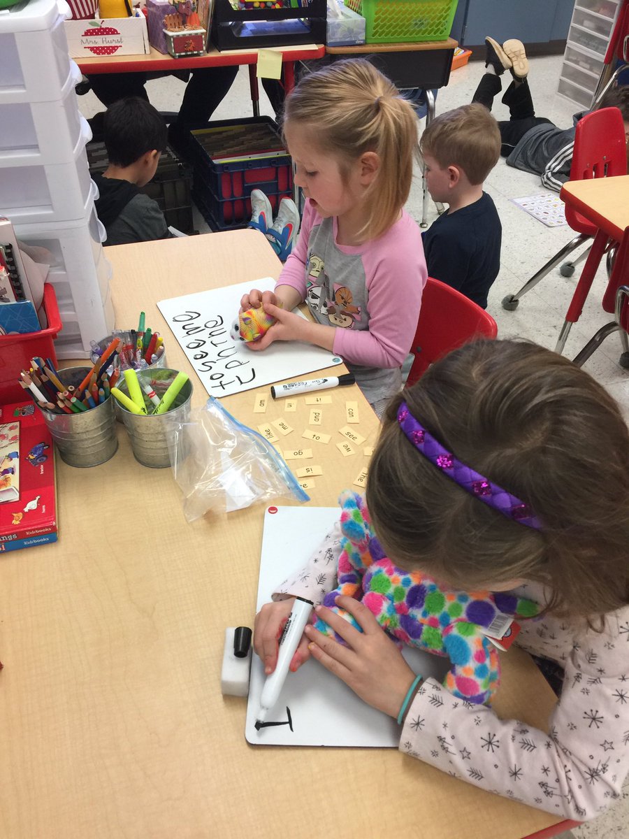kntcher09's tweet photo. Word School with our stuffies! Teaching our stuffies letters and words.#adventuresinroom104 #mabelisatgrammyshouse #ashlandsoar https://t.co/2NYV3auqan