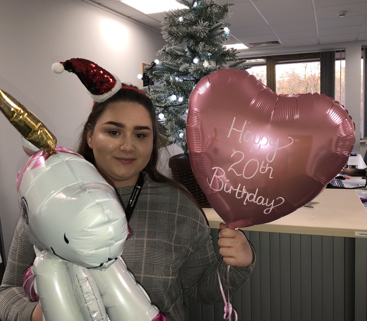 GoldenLaneHouse's tweet photo. Happy 20th birthday to the fabulous Sherrie! #ResolveSolutionsPlanner #GLHrepairs https://t.co/6dw7inETy0